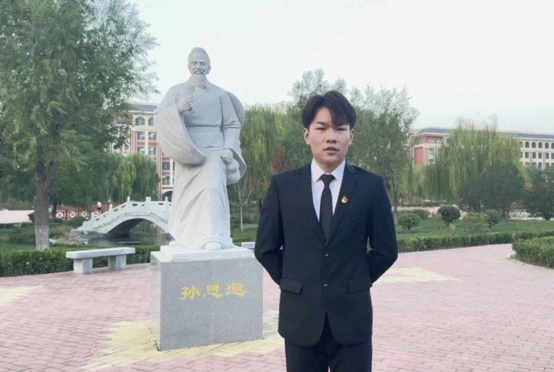 尚明月的第一张照片--禹城认干亲服务网